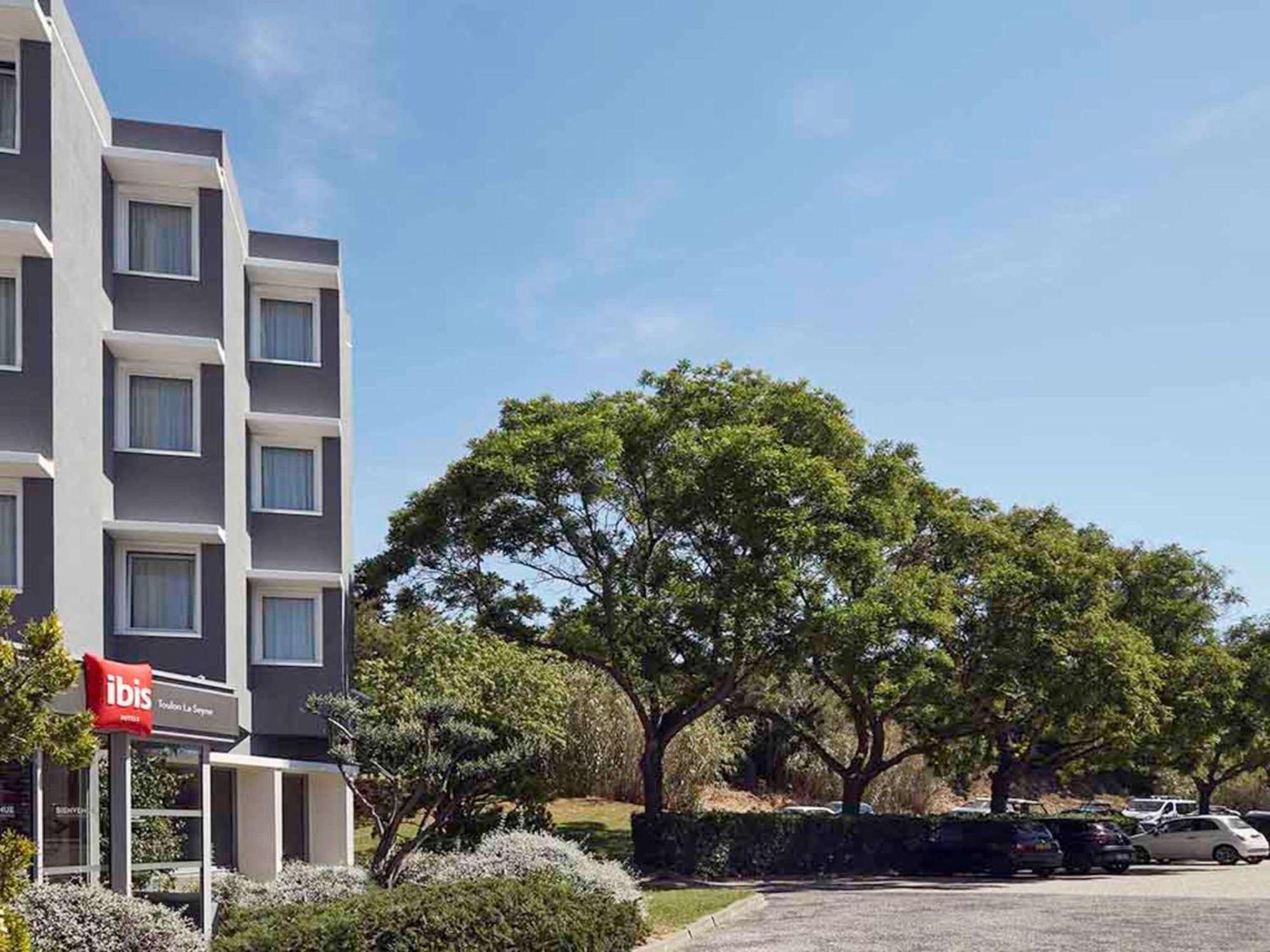Ibis Toulon La Seyne Sur Mer Exterior photo