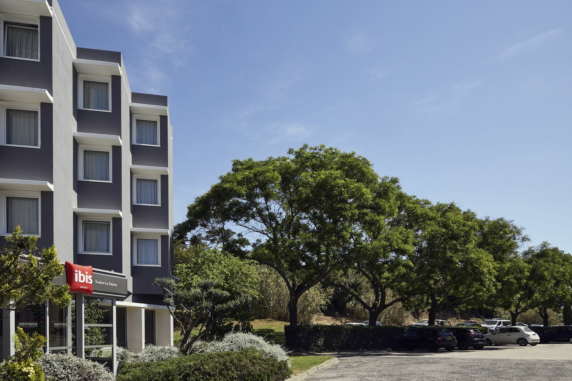 Ibis Toulon La Seyne Sur Mer Exterior photo