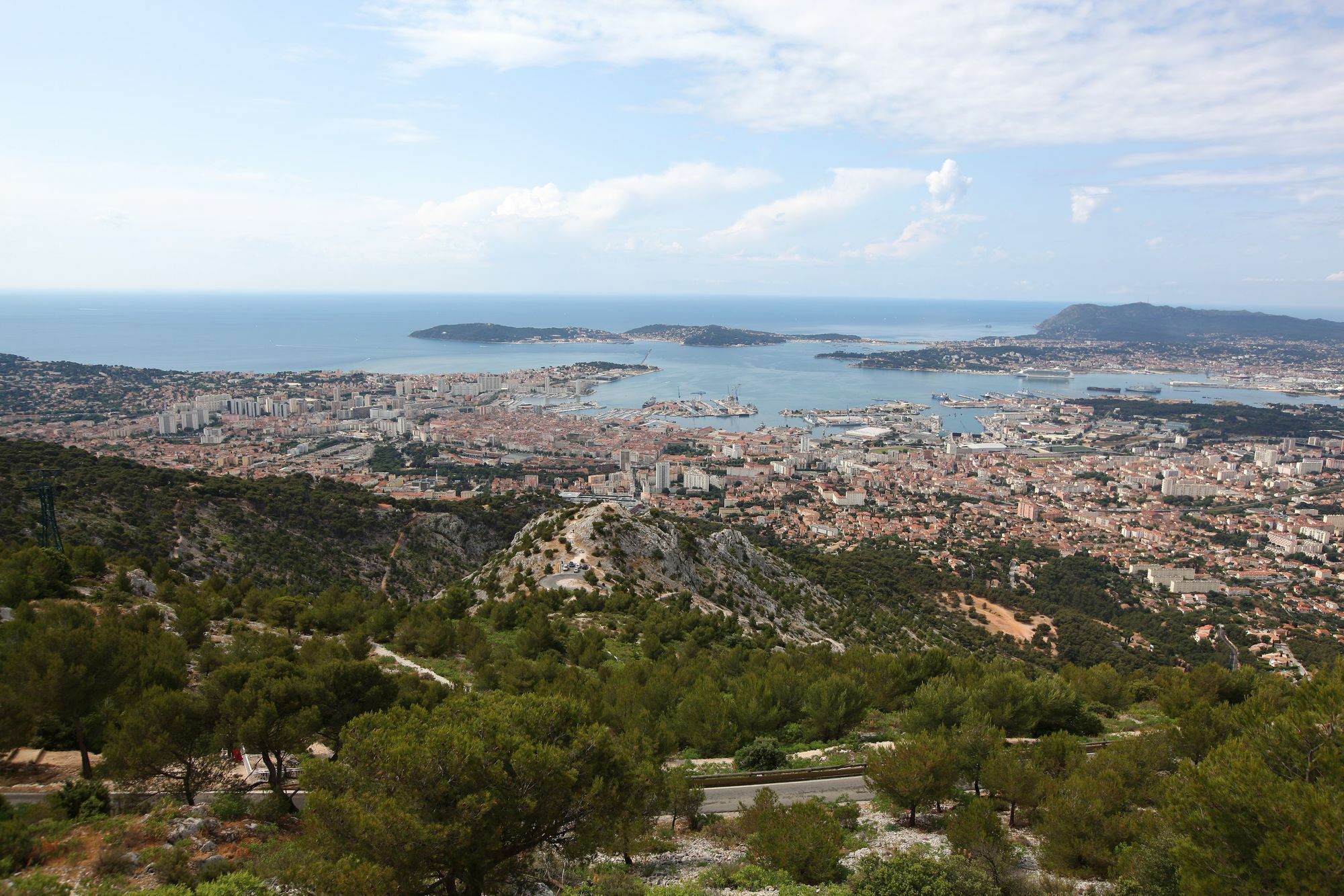 Ibis Toulon La Seyne Sur Mer Exterior photo
